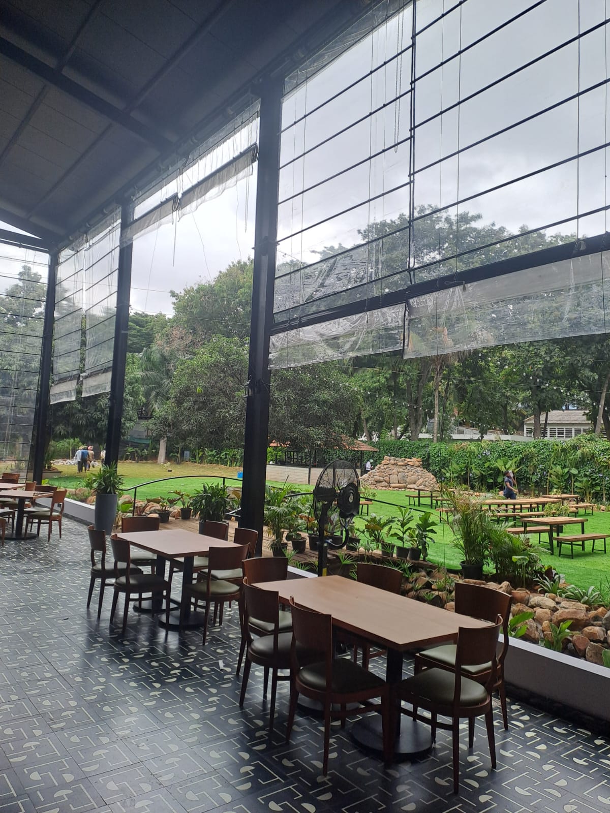 Affordable Outdoor Blinds in Mathura
